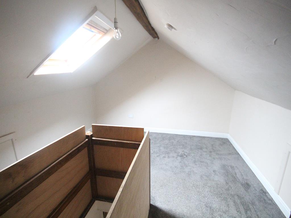3 bedroom end terrace house Let Agreed in Barnoldswick - IMG_2375.jpg